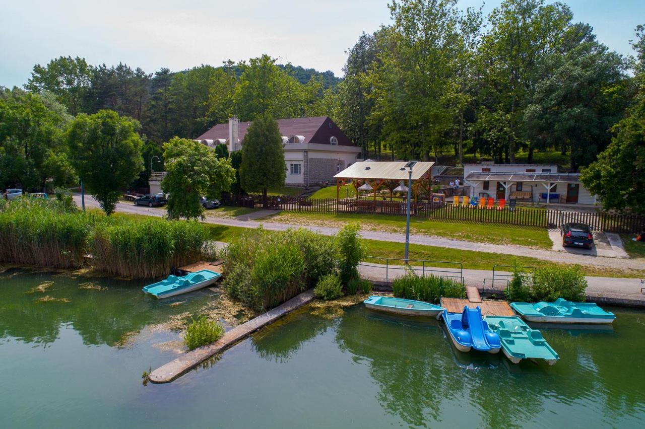 Laterum Motel Orfű Exterior foto